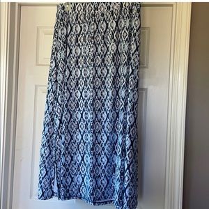 Terra & Sky Maxi Skirt - Navy & Light Blue Print - PLUS SIZE